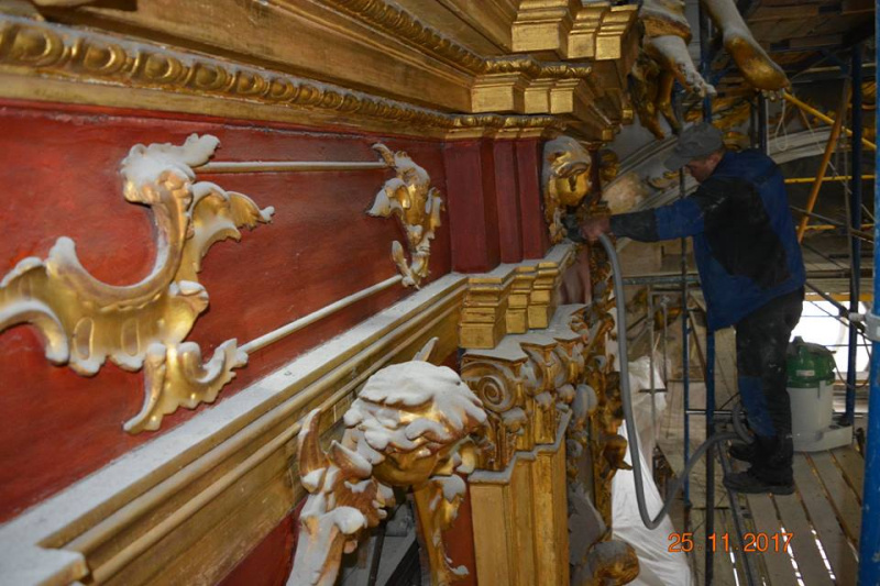 "Творці": в мережі показали, як проходить реставрація Андріївської церкви (фото)