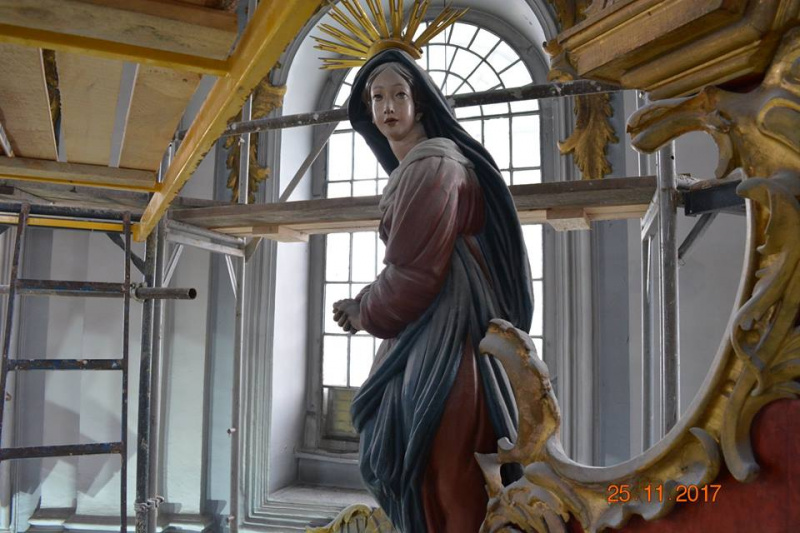 "Творці": в мережі показали, як проходить реставрація Андріївської церкви (фото)