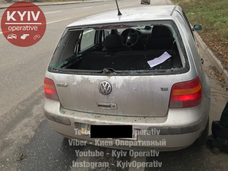 "Міцно вштирило": у Києві чоловік називав себе богом і плювався в поліцейських