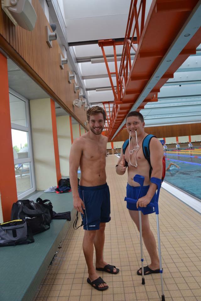 "Истинный герой": в сети рассказали о бойце АТО, который после ранения женился и готовится к Паралимпиаде