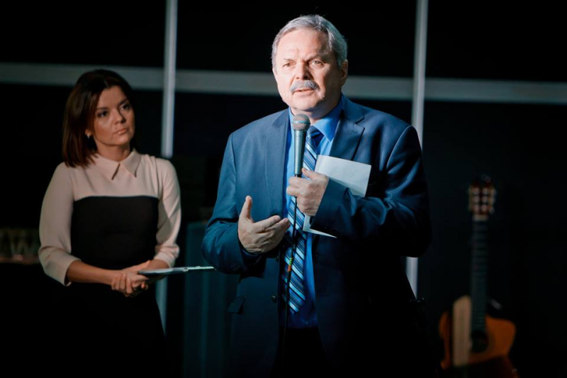 Крымский политзаключенный стал лауреатом украинской премии волонтеров