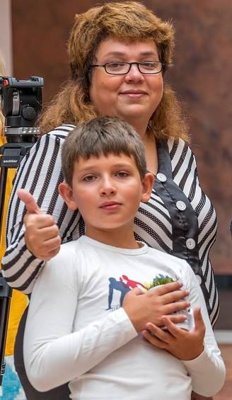 Як 11-річний хлопчик з аутизмом допомагає іншим дітям з такими ж особливостями