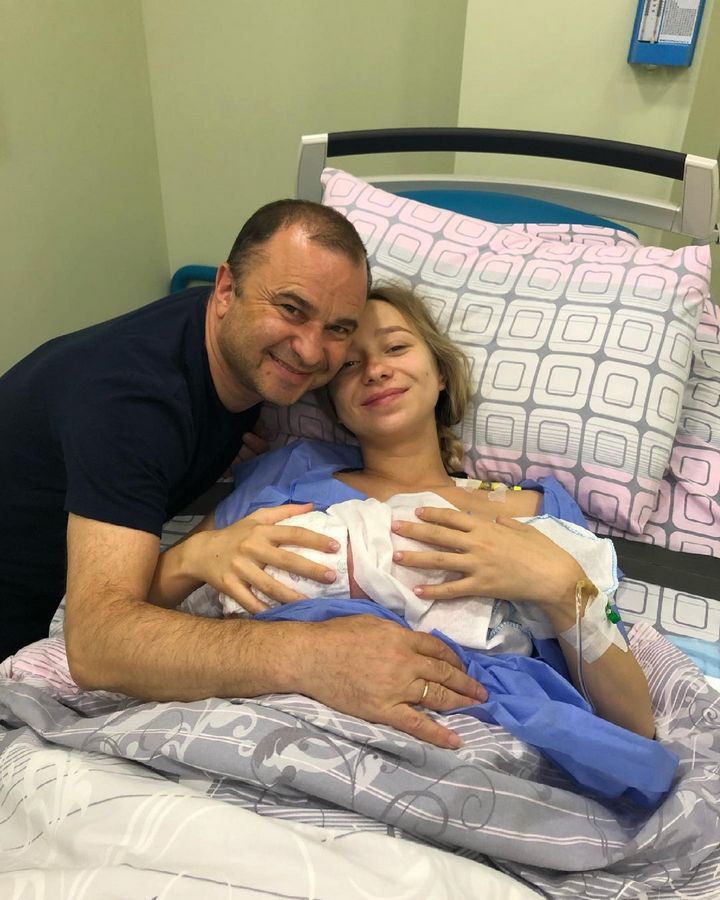У Виктора Павлика родился сын от новой жены: милое фото мамы с малышом