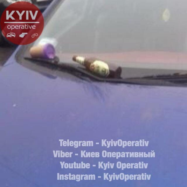 "Как-то нежно": в Киеве оригинально проучили "героя парковки"