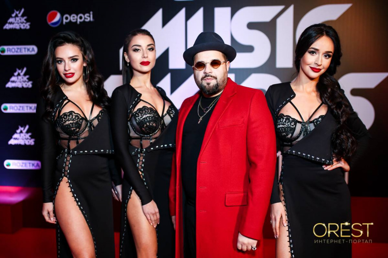 "Недостижимо прекрасное": в сети высмеяли звезд на премии M1 Music Awards 2017 (фото)