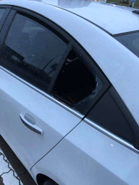 "Нехай руки поотсыхают": Козловський показав, що зробили з його автомобілем