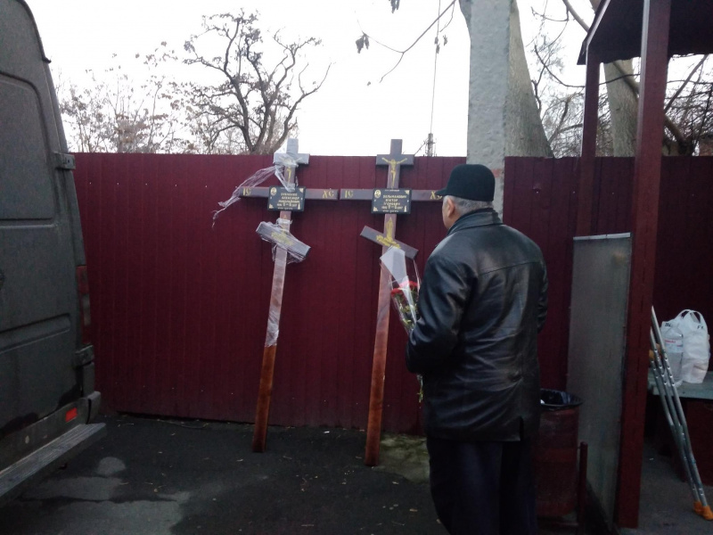 &quot;Отважные, справедливые и застенчивые&quot;: в Днепре попрощались с двумя добровольцами АТО