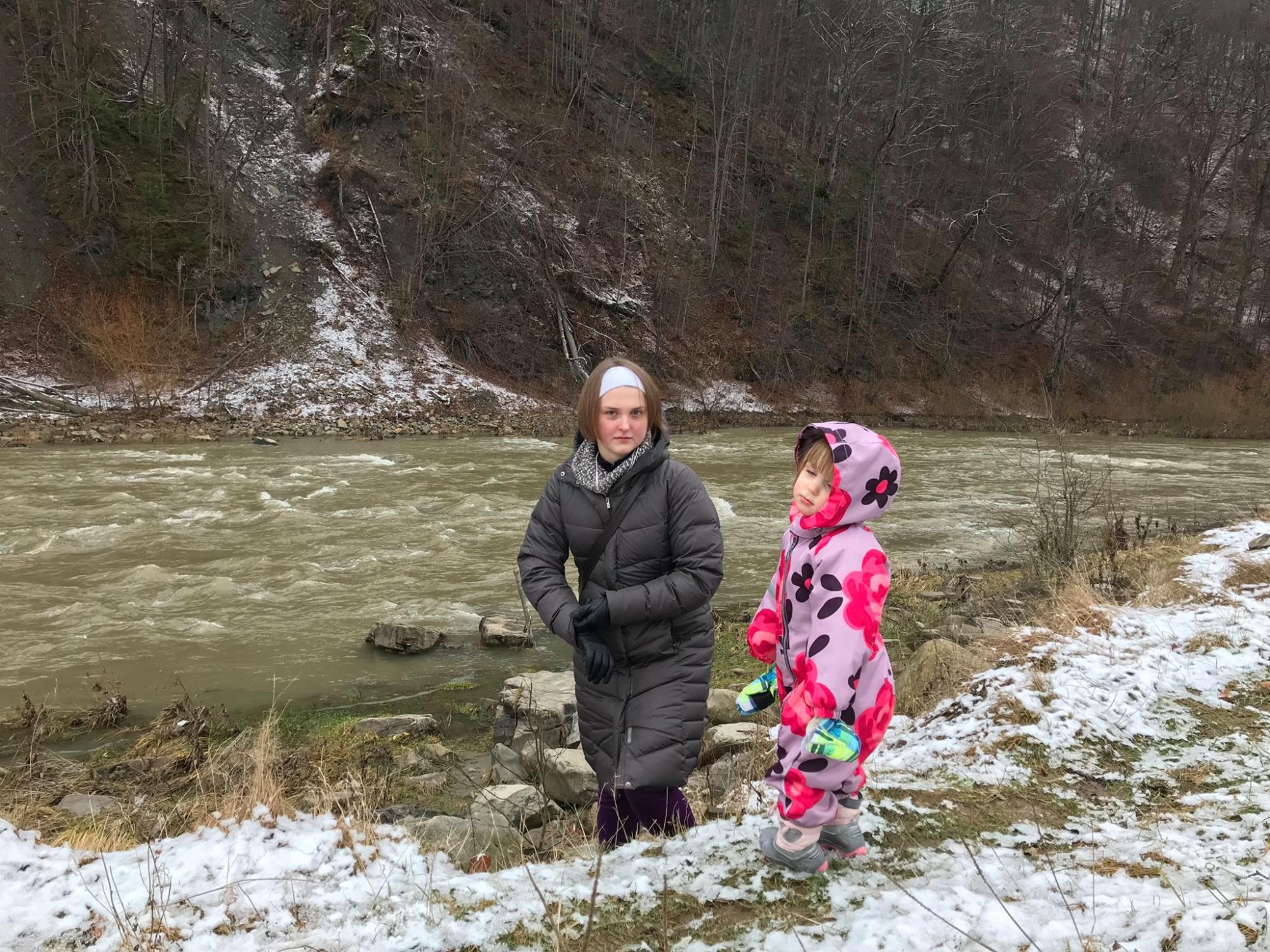 Помогите найти: в Харькове разыскивают пропавших маму и двухлетнюю девочку