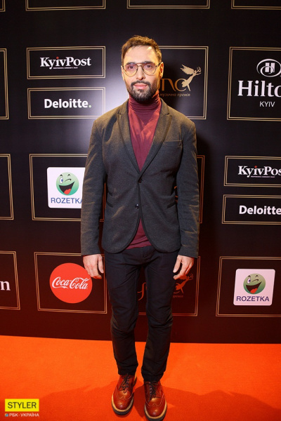 YUNA 2018: фоторепортаж с красной дорожки музыкальной премии