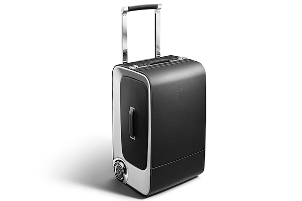 Rolls-Royce продает сумки, которые стоят дороже Mercedes C-Class