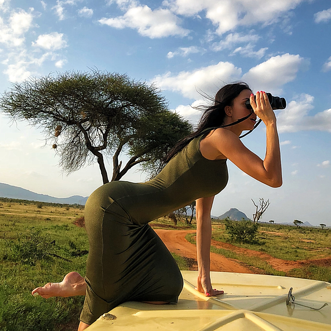 Віка з "НеАнгелів" показала, як ефективно підкачати і підтягнути сідничні м'язи (відео)