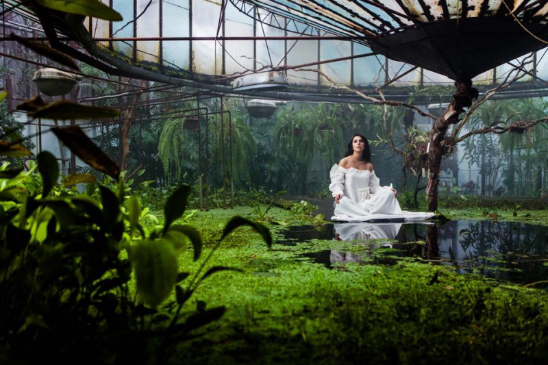 Беременная Джамала снялась в чувственной фотосессии