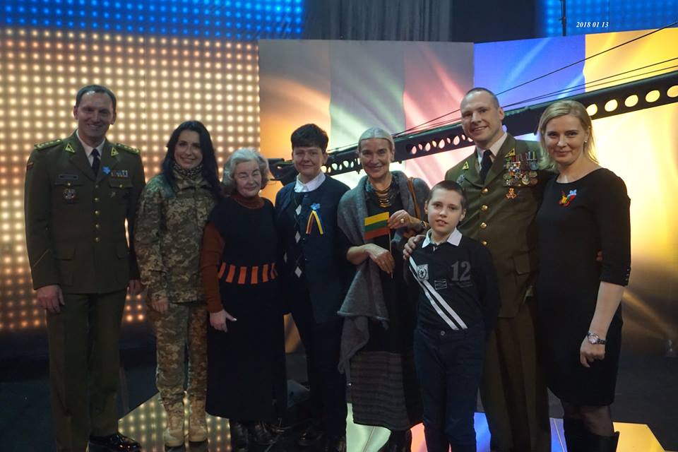 Литовці пожертвували величезну суму для підтримки сил АТО і жителів Донбасу