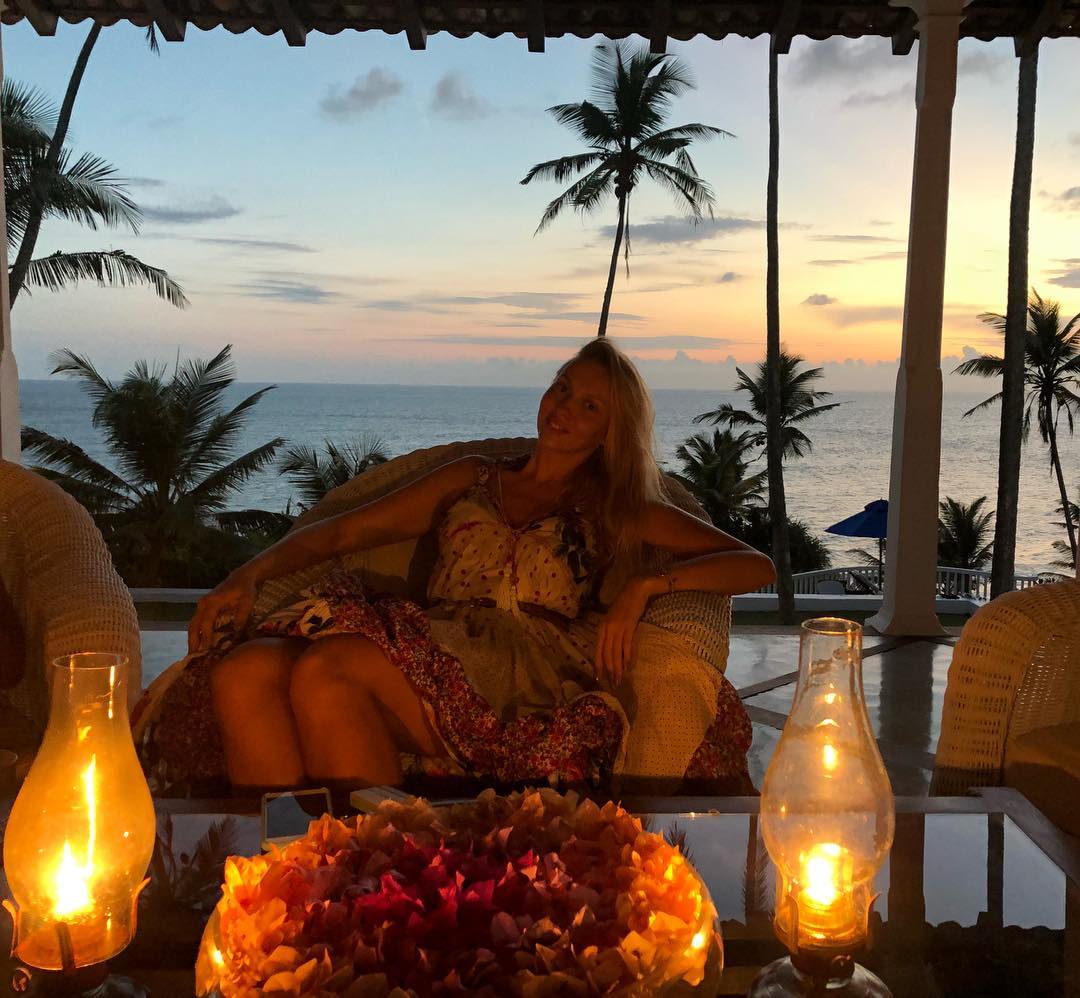 Оля Полякова