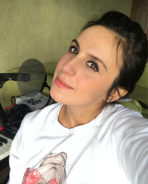 &quot;Мои первые январские каникулы за 9 лет&quot;: Джамала показала теплые фото с мужем Бекиром