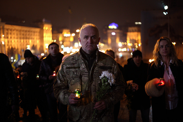 На Аллее Героев Небесной Сотни почтили память погибших на Майдане в 2014 году (фоторепортаж)