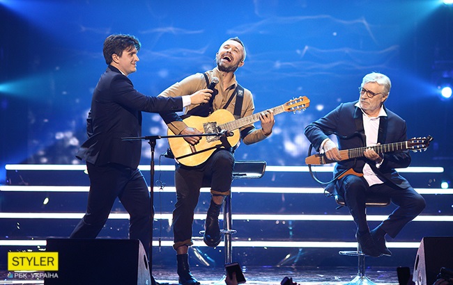 Участники Нацотбора на Евровидение 2018 на красной дорожке YUNA (фоторепортаж)