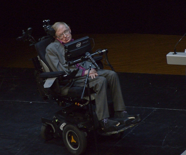 "Смотрите на звезды": послание Стивена Хокинга украинцам (видео)