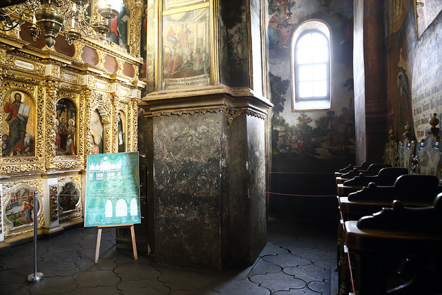 &quot;Таких спеціалістів лишилися одиниці&quot;: як реставратор відновлює унікальний живопис на історичних пам’ятках України