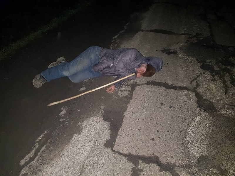 "Сказали, що це бомж": чоловік ледь не помер через людську байдужість