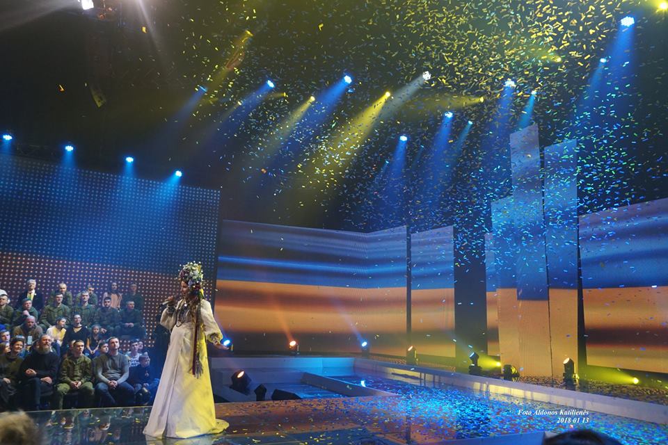 Литовцы пожертвовали огромную сумму для поддержки сил АТО и жителей Донбасса