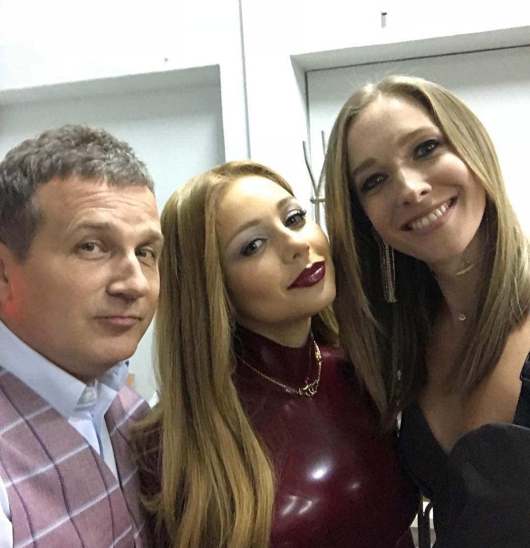 &quot;Милі та позитивні&quot;: ведучий шоу &quot;Голос країни&quot; похвалився &quot;зірковим&quot; селфі