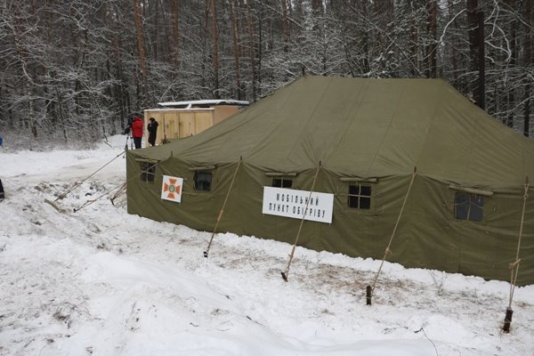Снігопад в Україні у вражаючих фото і відео з мережі