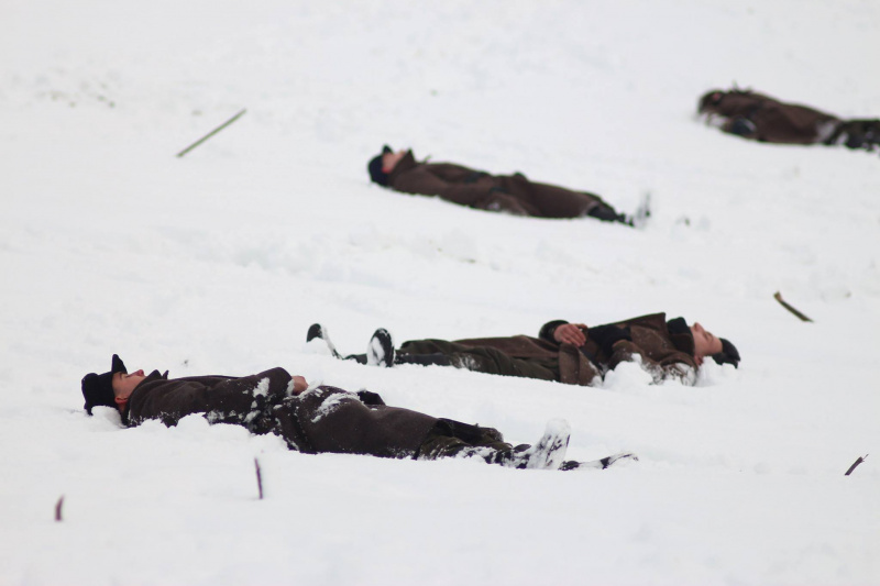 "Справжнє історичне кіно": у мережі з'явилися яскраві фото зі зйомок "Крути 1918"