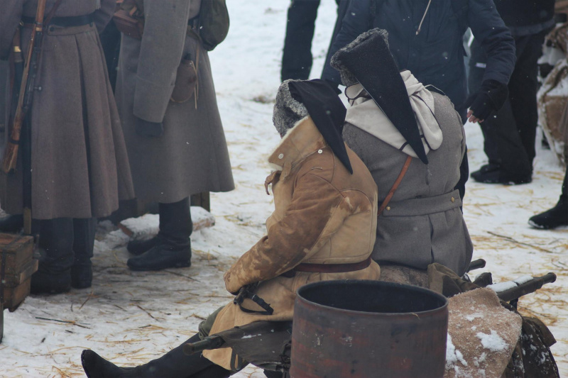 "Справжнє історичне кіно": у мережі з'явилися яскраві фото зі зйомок "Крути 1918"