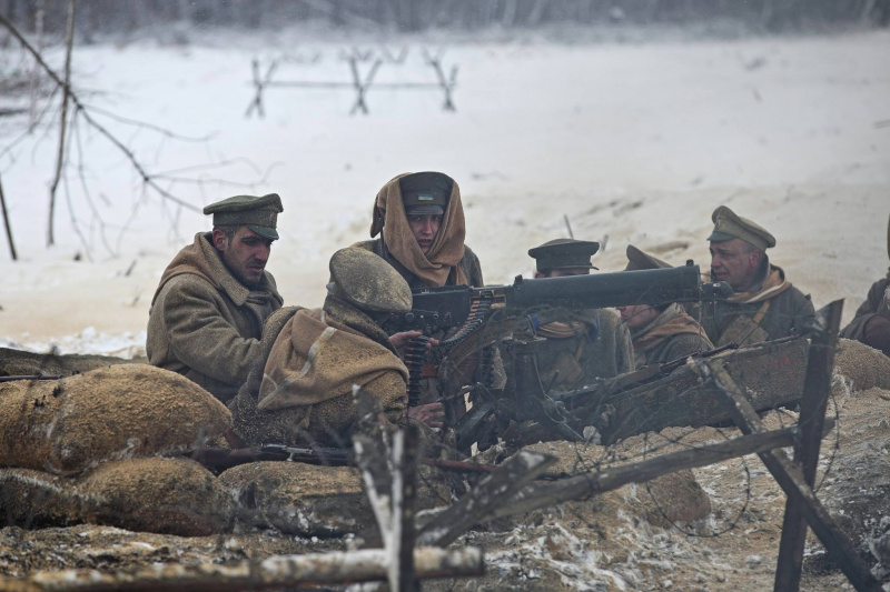 "Справжнє історичне кіно": у мережі з'явилися яскраві фото зі зйомок "Крути 1918"