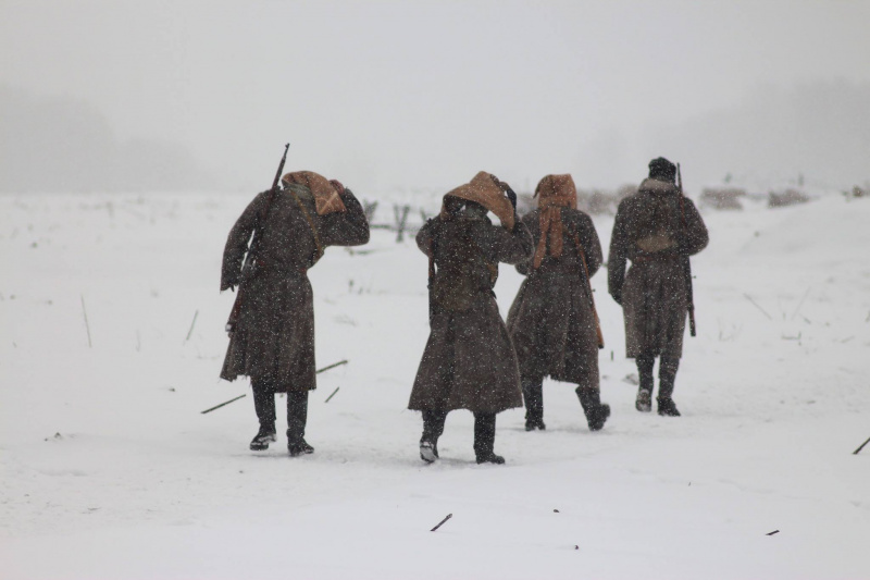 "Справжнє історичне кіно": у мережі з'явилися яскраві фото зі зйомок "Крути 1918"
