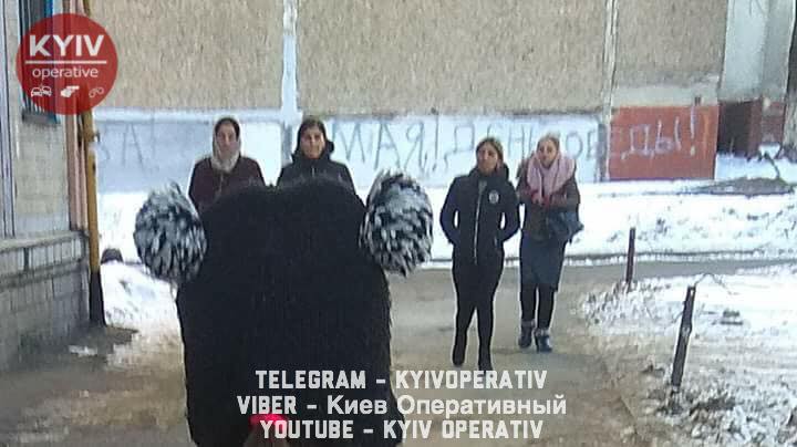 &quot;Поймала за руку&quot;: киян попередили про банду циган в Києві
