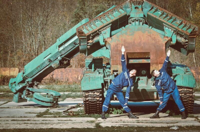 "Йога для всіх": рятувальники ДСНС постали в незвичайному образі (фото)