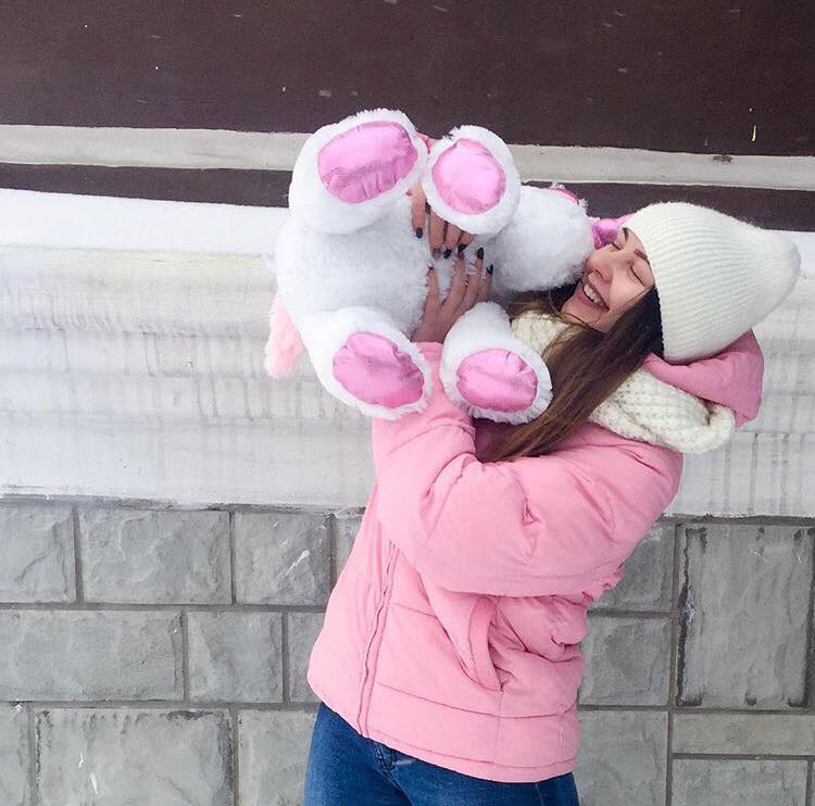 &quot;Маленький ангел&quot;: в мережі розповіли про загиблу під час катання на санях дівчину