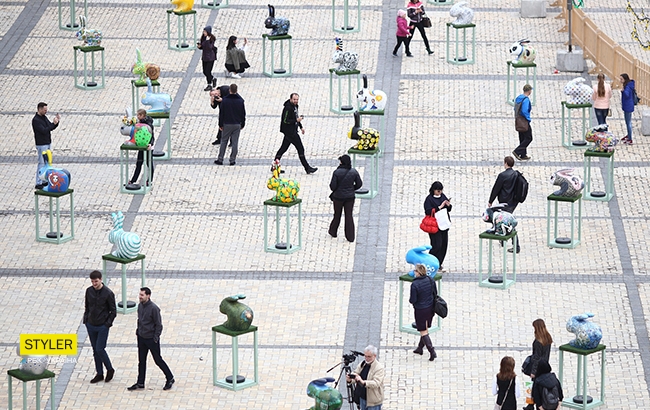 У Києві відкрився фестиваль писанок: яскравий фоторепортаж