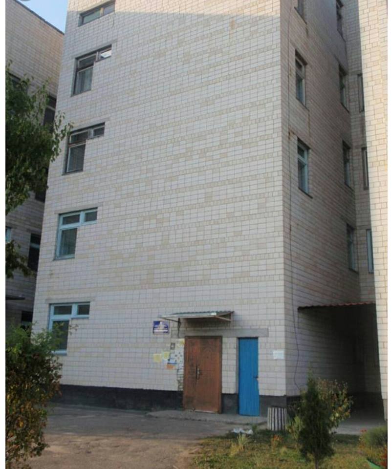 "Навіть нога залишилася спокійно бовтатися": в мережі розповіли про байдужість лікарів дитячої лікарні під Києвом