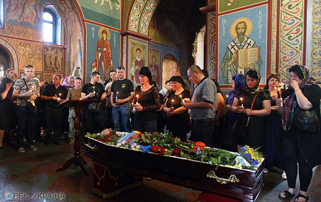 В Киеве простились с погибшим бойцом ООС (фоторепортаж)