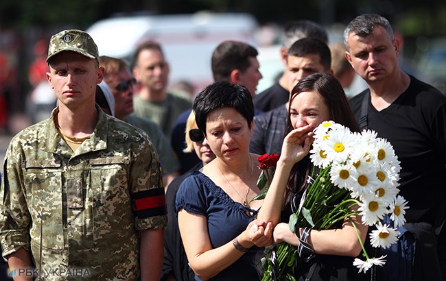 В Киеве простились с погибшим бойцом ООС (фоторепортаж)