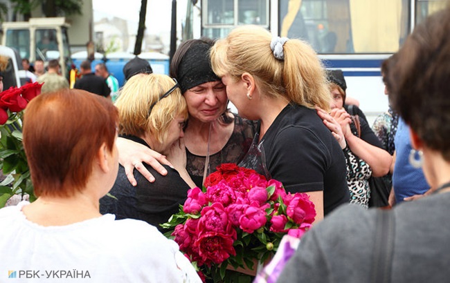 В Киеве простились с погибшим бойцом ООС (фоторепортаж)