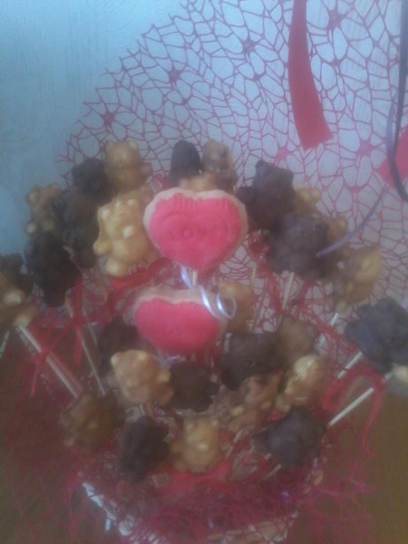 У Дубно мама продає печиво, щоб зібрати гроші на лікування синочка - допомогти може кожен