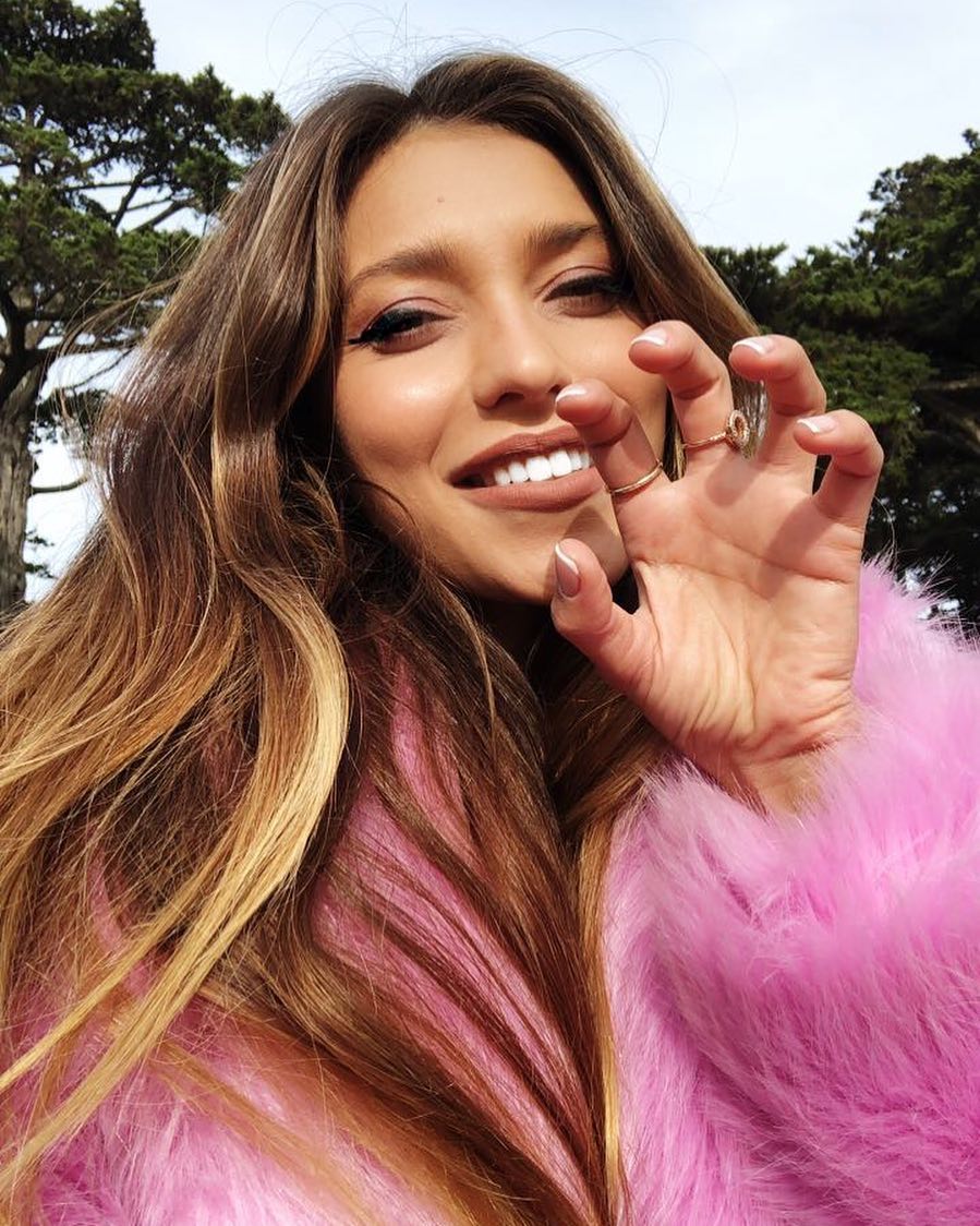 Тодоренко Регина