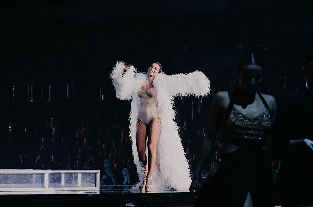 "А шо ты нацепила": Ани Лорак рассказала, что думает ее муж об откровенных костюмах