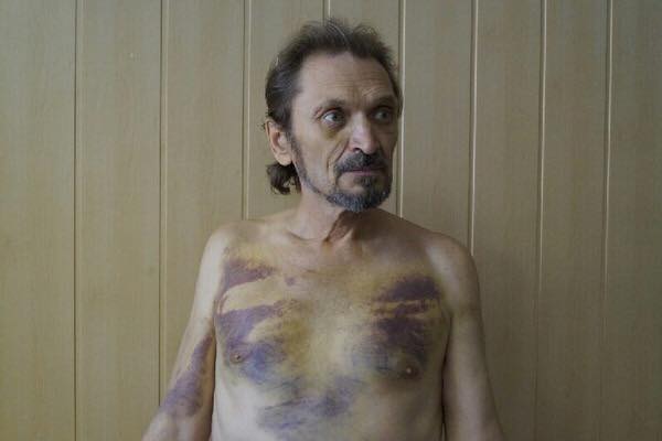 "Під дулами автоматів молився за Україну": в мережі сумують за померлим пастором з Донецька