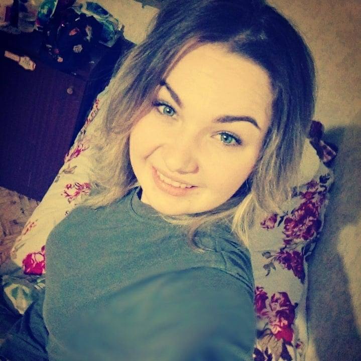 "Ее называли "Красавица": бойцы рассказали о погибшей девушке-медике АТО