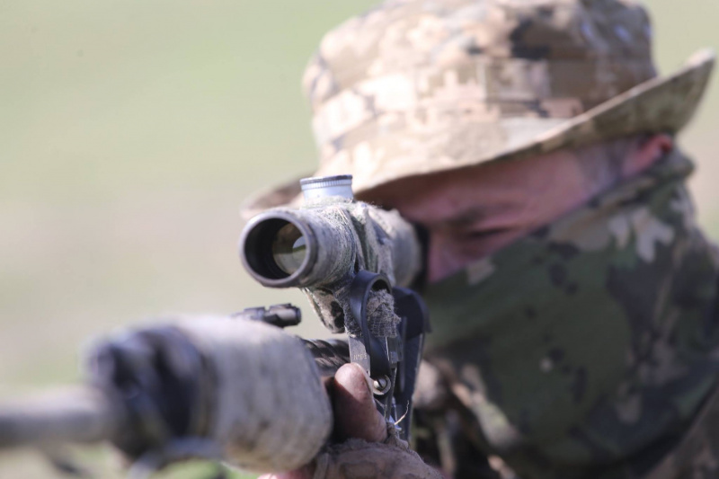 &quot;Наше солнышко, наш герой&quot;: появились фото погибшего в АТО украинского снайпера с позывным &quot;Щелкун&quot;