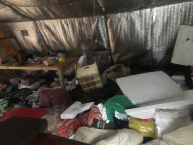 "Свалка": журналист показал, во что превратили площадь возле Верховной Рады