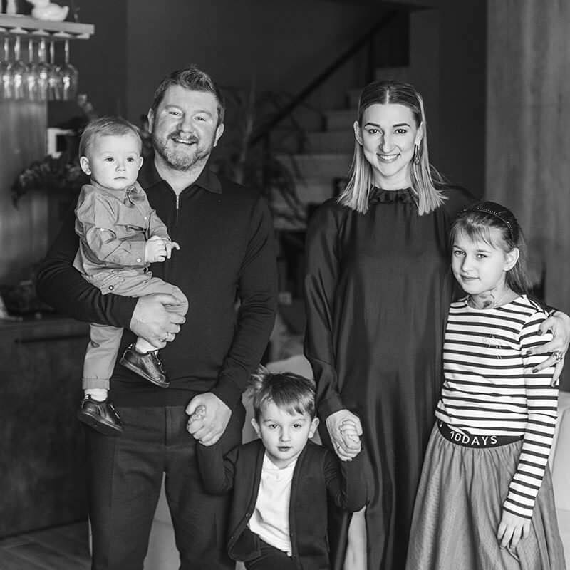 Відомі українські ресторатори чекають шосту дитину (фото)