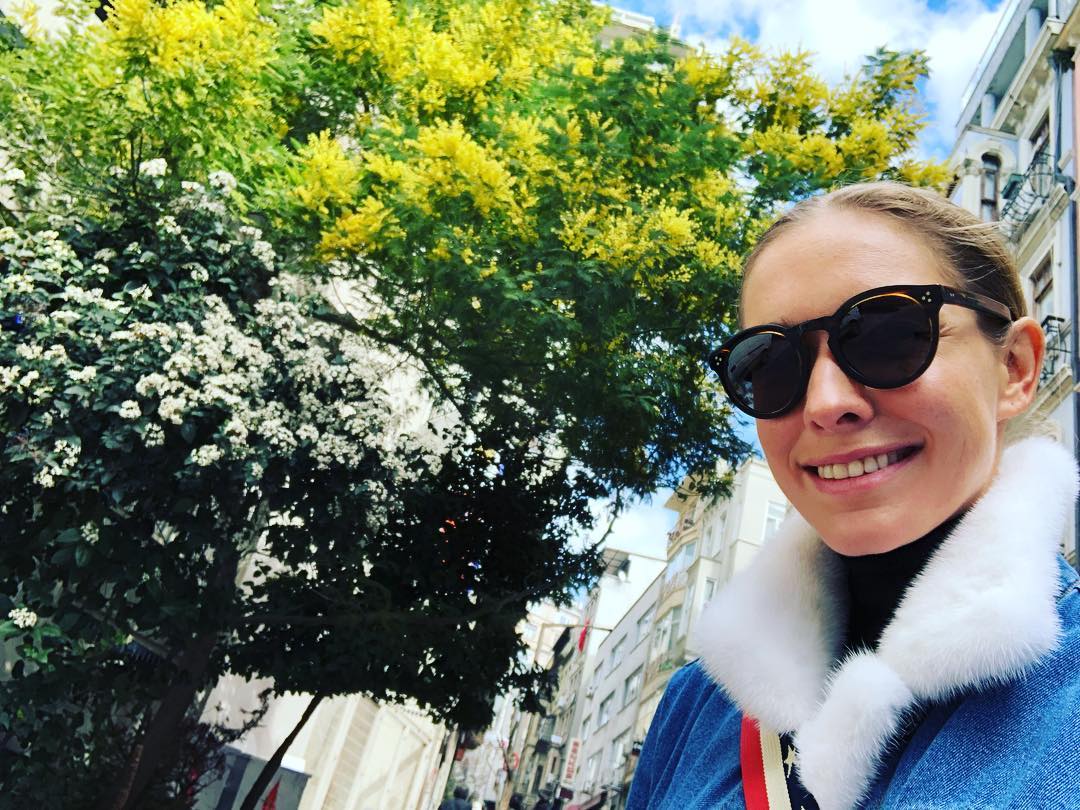 "Тепло близко": Катя Осадчая показала, как выглядит без макияжа