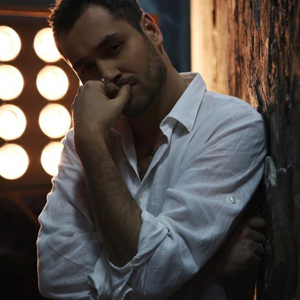 "З щастям в руці": герой Холостяк 8 Рожден Анусі пояснив, чому вибрав Іванну