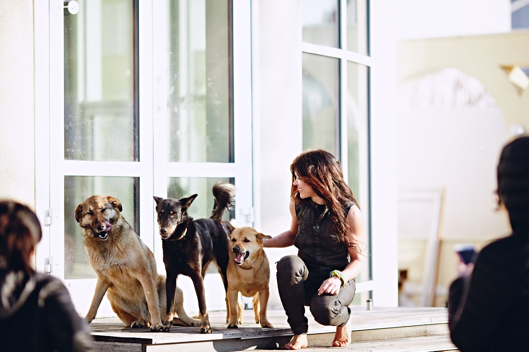 Певица Руслана показала свой необычный дом под Киевом